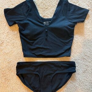 Albion Black Bikini Set with Short Sleeves